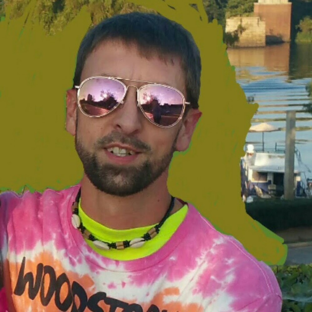 Meet your Posher, Travis